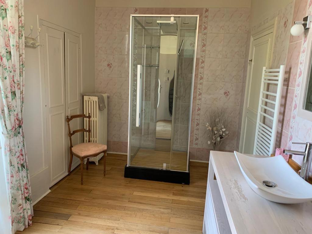 Domaine De Prefond Bed & Breakfast Bengy-sur-Craon Екстериор снимка