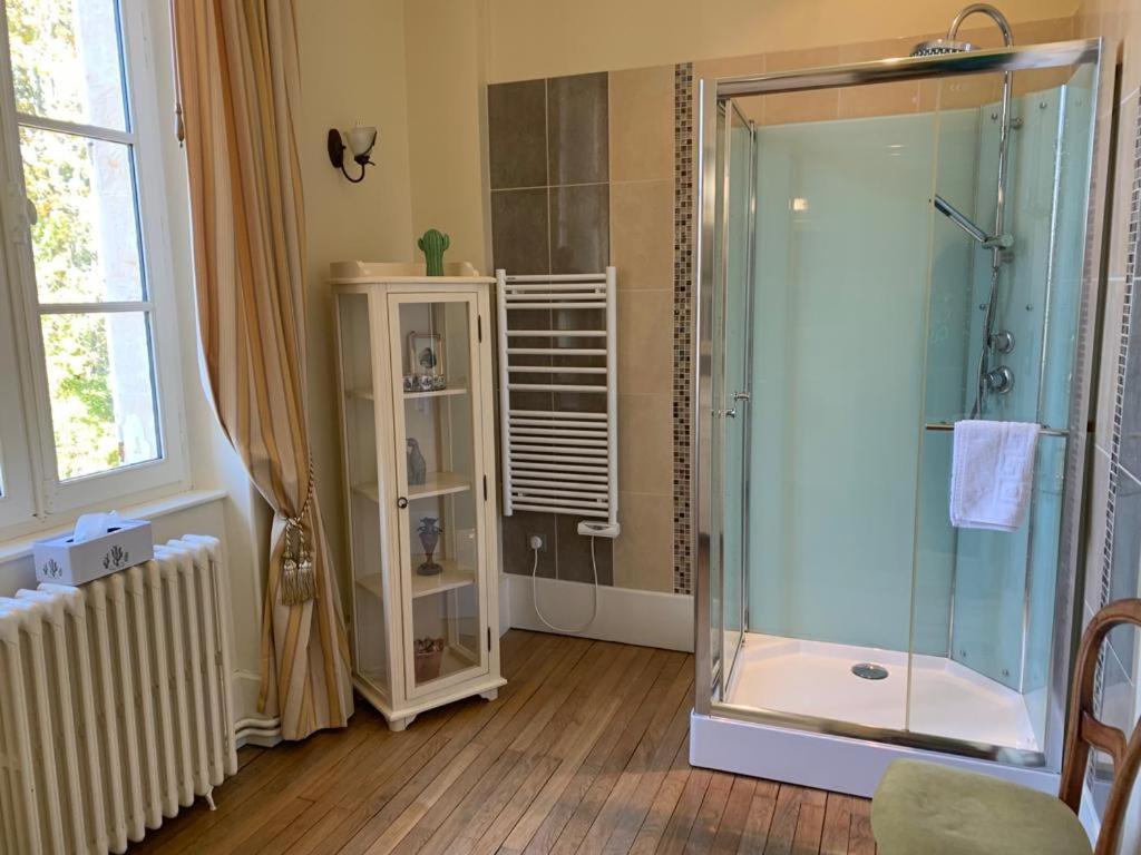 Domaine De Prefond Bed & Breakfast Bengy-sur-Craon Екстериор снимка